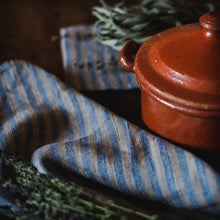 Charger l'image dans la galerie, Linen Dishtowel - French Blue Stripe