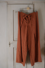 Load image into Gallery viewer, Linen Wrap Pant - Terracotta
